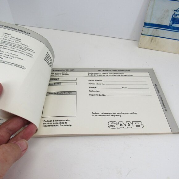 SAAB 900 1982 Owners Manual & Warranties/Service Record Booklet Preowned - Picture 5 of 11